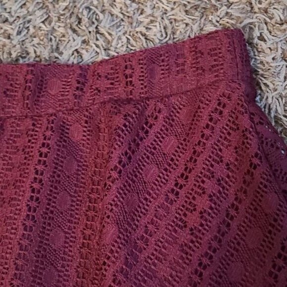 Full Tilt Lace Medium Flowy Maroon Skater Skirt - Picture 2 of 4